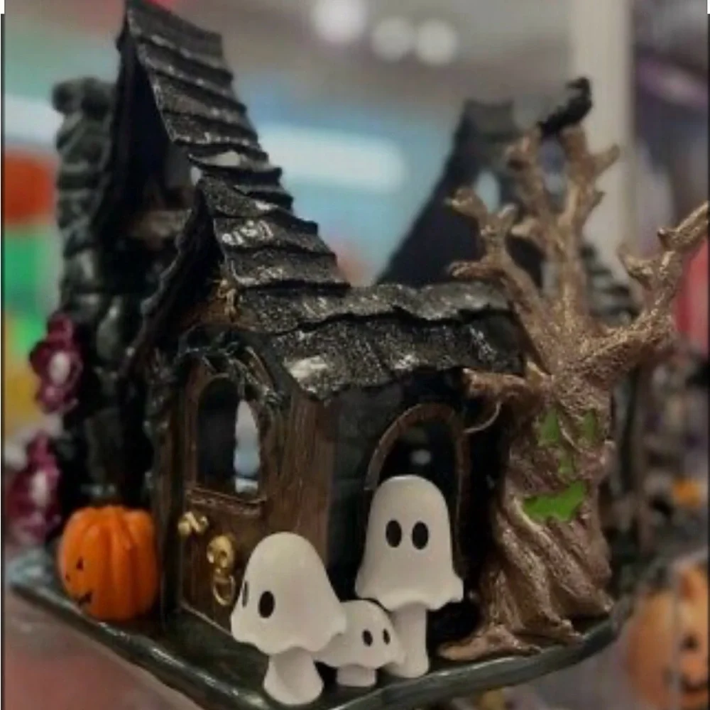2022 Brand New in Shipper box Bath And Bodywork’s Haunted House Luminary. - Picture 2 of 2